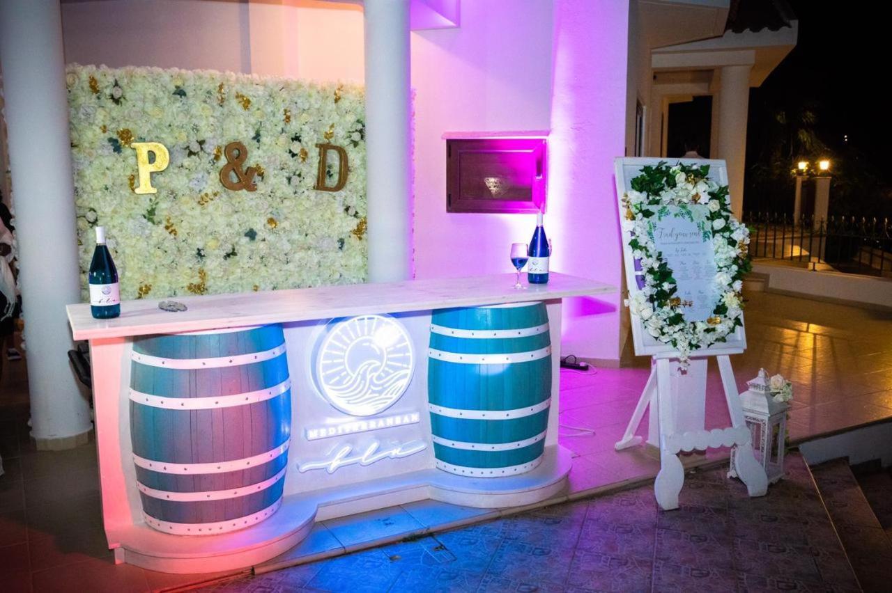 Larnaca Mansion Ideal For 3 Families Or More מראה חיצוני תמונה